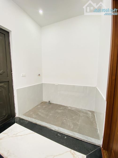Chính chủ bán nhà đẹp 4 tầng, 43m, ở sướng, kinh doanh đỉnh cao, Nguyễn Trãi - 4
