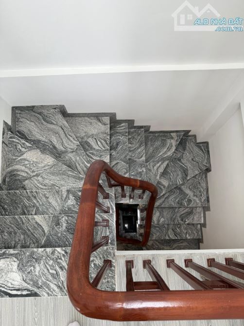 💥 NHÀ ĐẸP ĐÓN TẾT, BÁN NHÀ 5 TẦNG PHƯỜNG VIỆT HƯNG, LÔ GÓC, 5.6 TỶ - 4