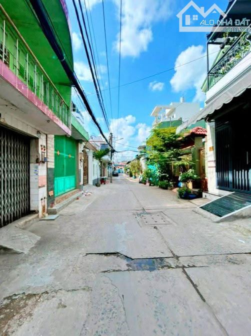 BÁN NHÀ Ở LIỀN HẺM XE HƠI 6M THÔNG CẠNH PHAN ANH 4TẦNG 60M2 VUÔNG VỨC GIÁ 6.X TỶ - 4