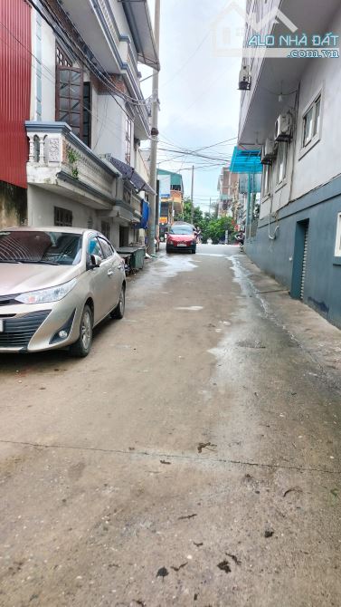 TRỤC CHÍNH BÁT KHỐI ĐÔNG DƯ BÁT TRÀNG_97m Lô Góc Kinh Doanh Ô TÔ ĐỖ_Chỉ 5,95 Tỷ - 4
