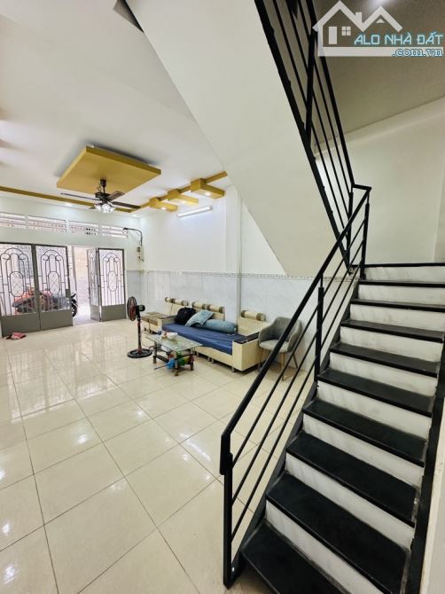 BÁN GẤP NHÀ NGAY HẺM XE TẢI TRỊNH ĐÌNH TRỌNG-ÂU CƠ, 52M2, 2TẦNG, GIÁ NHỈNH 5TỶ - 4