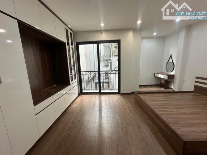 BÁN NHÀ PHỐ THẠCH BÀN LONG BIÊN 6 TỶ 35m 5 TẦNG Ô TÔ KINH DOANH GẦN AEON LONG BIÊN - 4