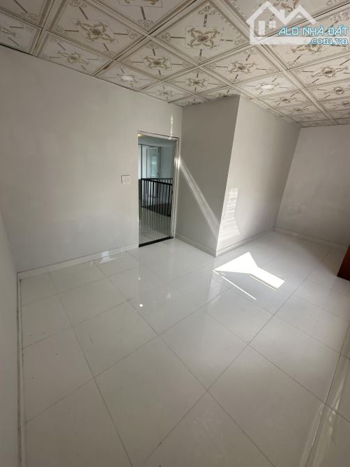 BÁN GẤP NHÀ HUỲNH THIỆN LỘC-LUỸ BÁN BÍCH, 5 x 13 , TRỆT LẦU , 3PN , GIÁ NHỈNH 5TỶ - 4