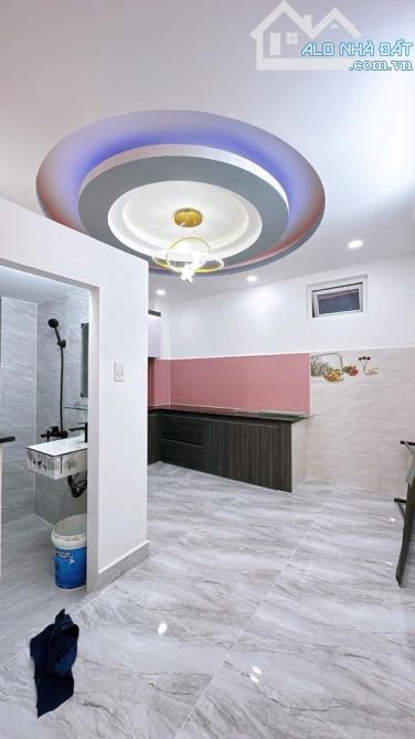 Đường số 9 TT Q4. KHÔNG QH, 5 tầng, 5PN, 45m2 giá nhỉnh 5 tỷ có TL - 4