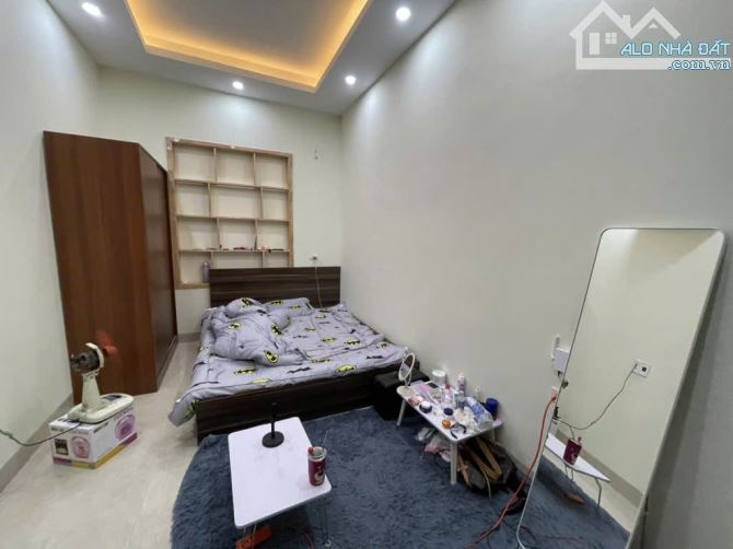 B.Á.N NHÀ SÁT LAI XÁ, GẦN ĐẠI HỌC CÔNG NGHIỆP, Ô TÔ QUA, DÒNG TIỀN KHỦNG  , 109M2, 18 TỶ 5 - 4