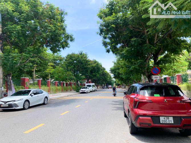 Bán nhà mặt tiền đường Nguyễn Công Trứ gần Phạm Cự Lượng -DTĐ 100m ngang 7m đẹp -KD Tốt - 4