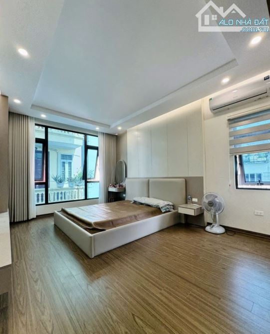 BÁN GẤP NHÀ ĐƯỜNG NGUYỄN HIỀN-QUẬN 3 giá 5tỷ550 SỔ HỒNG RIÊNG - 4