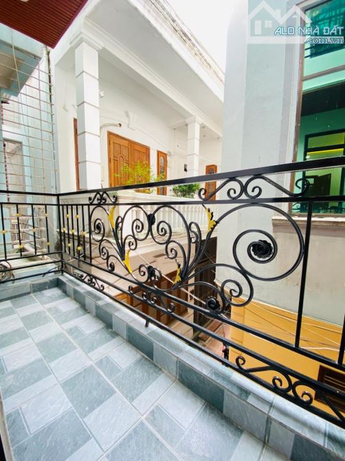 Bán nhà Ng Trãi Ngã Tư Sở ô tô đỗ cửa - 45m 4 tầng giá 11.X tỉ - cực rộng thoáng, ở ngay - 4