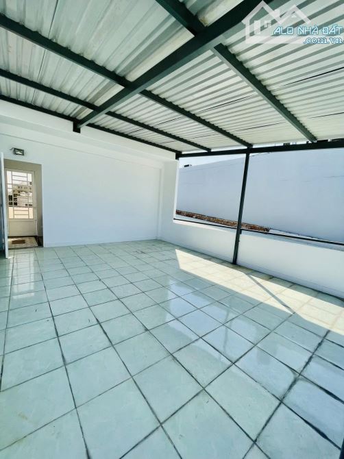 BÁN NHÀ TÔ KÝ Q12 - 3 TẦNG 70M2 ( 5M X 14M) -4.65 TỶ - 4