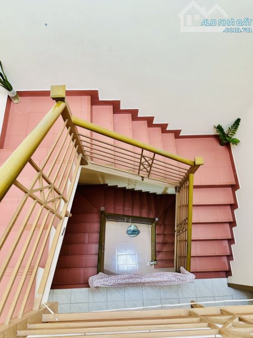 BÁN NHÀ ĐIỆN BIÊN PHỦ SÁT QUẬN 1 - GẦN 100M2 3 TẦNG - NỞ HẬU - CHÍNH CHỦ – CHỈ 14.5 TỶ - 4