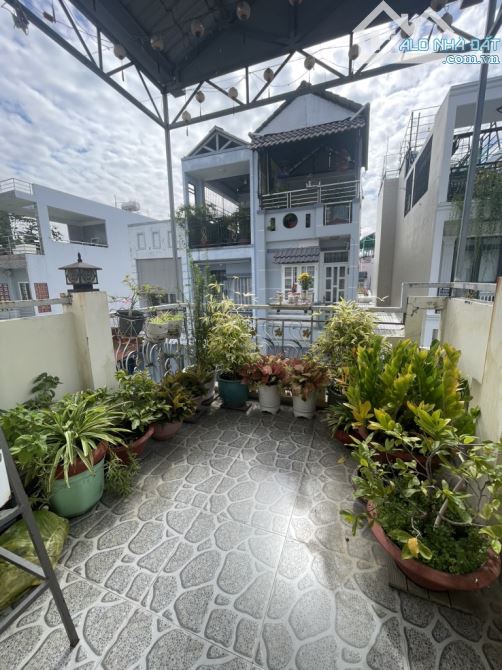 Quận 8,bông sao,nhà 3 tầng, hẻm ba gác ,81m2,nhỉnh 5,x tỷ - 4