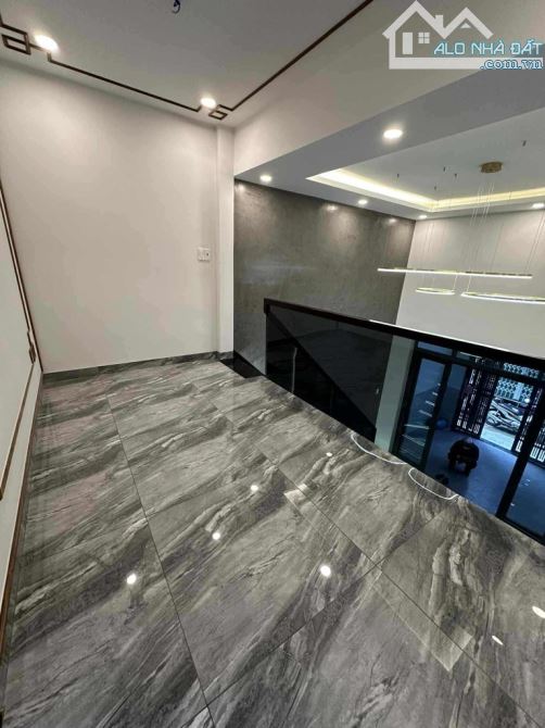 NHÀ ĐẸP 4x15 – 1 TRỆT 1 LỬNG – GIÁ TỐT - 4.2 TỶ. - 5
