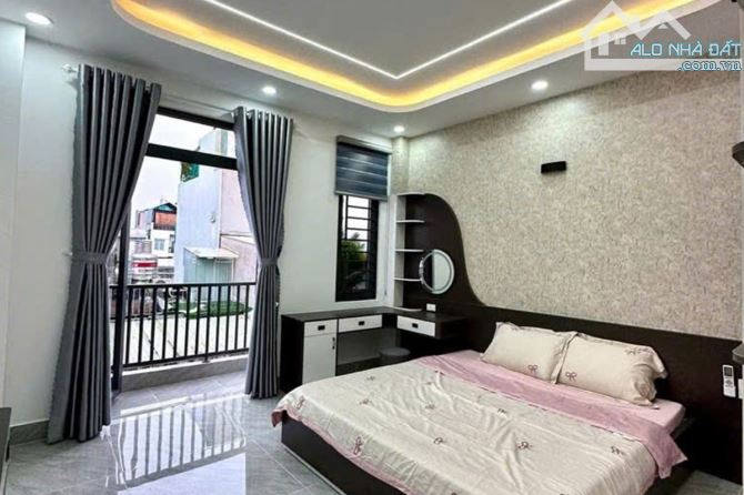 Bán nhà hẻm xe hơi, Thạnh Lộc 37, Quận 12, 62 m² (4m x 16m), 4 phòng - Giá 6.8 tỷ TL - 5