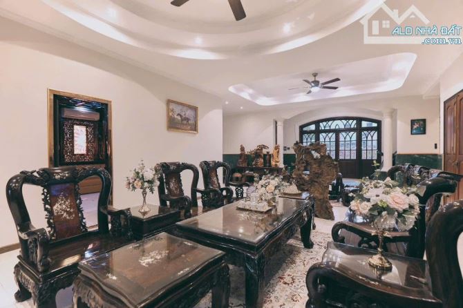 🔥 VILLA KIẾN TRÚC PHÁP – LƯU QUANG THUẬN – 790 M2 – 85 TỶ 🔥 - 5