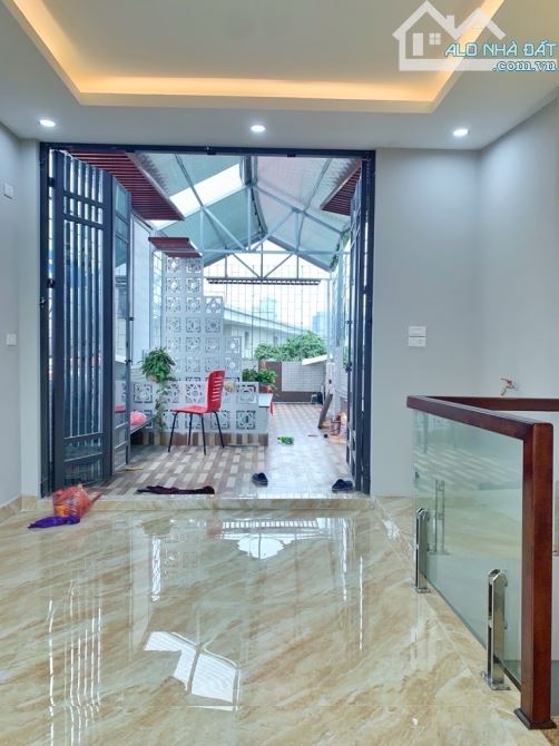 NGUYỄN VĂN CỪ -7 CHỖ ĐỖ CỬA-FULL NỘI THẤT CỰC XỊN-2THOÁNG- GẦN CẦU CHƯƠNG DƯƠNG - 5