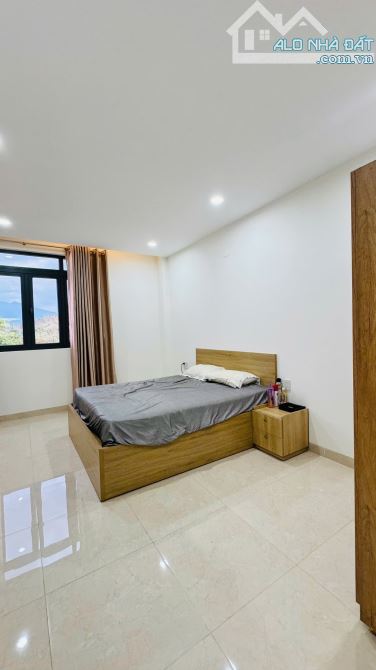 992-BÁN NHÀ 3 TẦNG MỚI XÂY ĐƯỜNG RỘNG 12m MỸ GIA, VĨNH THÁI CHỈ 7,5TỶ - 5