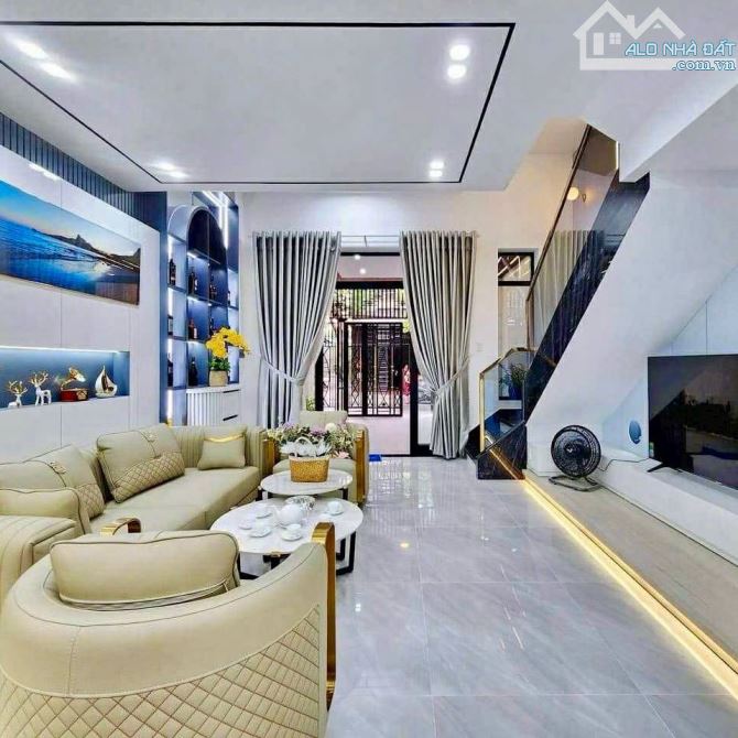 BÁN NHÀ 3 TẦNG FULL NỘI THẤT - MẶT TIỀN LÊ VĂN THỊNH, LIÊN CHIỂU, ĐÀ NẴNG - 5