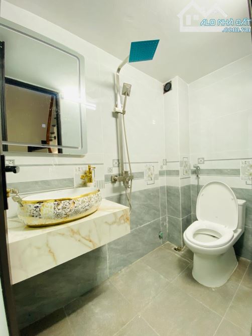 Bán nhà Ng Trãi Ngã Tư Sở ô tô đỗ cửa - 45m 4 tầng giá 11.X tỉ - cực rộng thoáng, ở ngay - 5