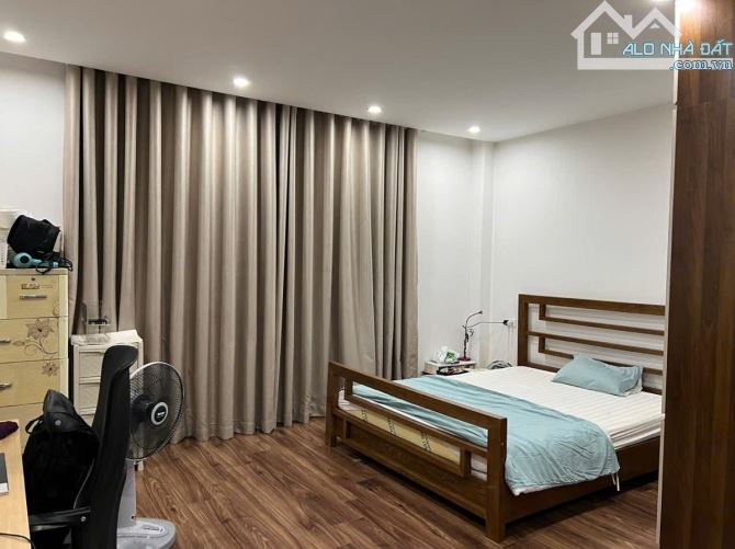 GIẢM SÂU BÁN NHANH! NHÀ PHỐ LÊ TRỌNG TẤN, BA GÁC ĐỖ CỬA 45M2*6T, GIÁ NHỈNH 11TỶ - 5