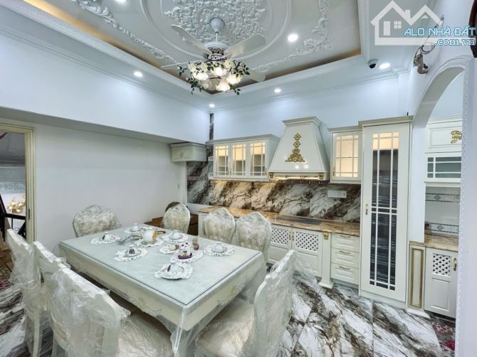 NHÀ CỰC ĐẸP MẶT TIỀN KD CỰC ĐỈNH NGAY NGÃ 6 DÂN CHỦ CÓ DÒNG TIỀN 105m2 CHỈ 65TỶ - 6