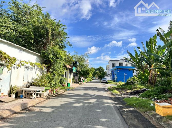 GIẢM CÒN 13 TỶ, BÁN GẤP LÔ GÓC 2MT 200m2 ĐƯỜNG KHU TÁI ĐỊNH CƯ PHƯỚC THIỆN, tp.thủ đức - 6