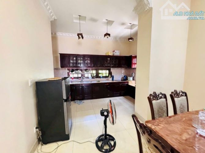 33Tr/M²- Biệt thự 4PN- Mặt tiền Bế Văn Đàn- Dĩ An - 6