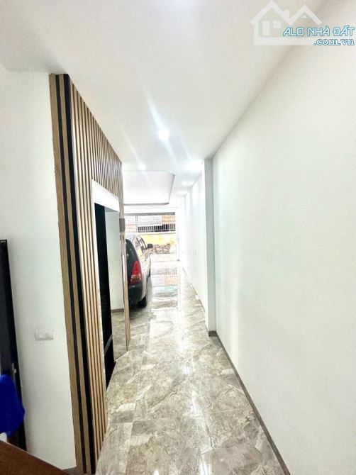 Cự Khối- Long Biên 6 Tầng Lô Góc ô Tô Đỗ_giảm 600tr,Chỉ_9.4 tỷ Nhà Mới_Thang Máy-Gần Eon - 6