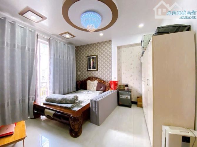Biệt thự góc 2 MT, Dương Cát Lợi, Nhà Bè. DT 100m2, ngang 6m, Cạnh PMH. Nhỉnh 10 tỷ - 7