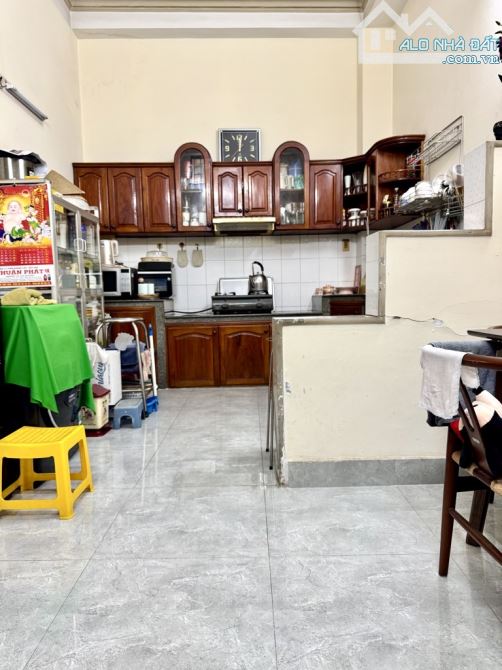 BÁN NHÀ TRUNG TÂM QUẬN 5 – GÓC 2 MẶT HẺM – NGANG 6M – XE HƠI ĐỖ CỬA – CHỈ NHỈNH 9 T.Ỷ  📍 - 7