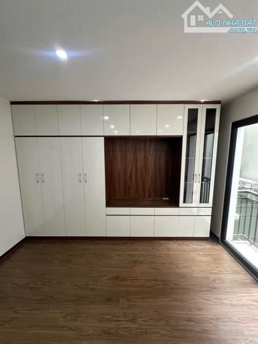 BÁN NHÀ PHỐ THẠCH BÀN LONG BIÊN 6 TỶ 35m 5 TẦNG Ô TÔ KINH DOANH GẦN AEON LONG BIÊN - 7