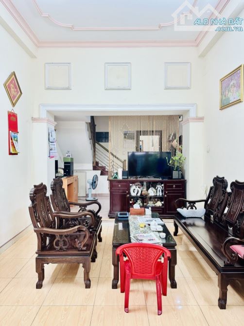 BÁN NHÀ ĐIỆN BIÊN PHỦ SÁT QUẬN 1 - GẦN 100M2 3 TẦNG - NỞ HẬU - CHÍNH CHỦ – CHỈ 14.5 TỶ - 7