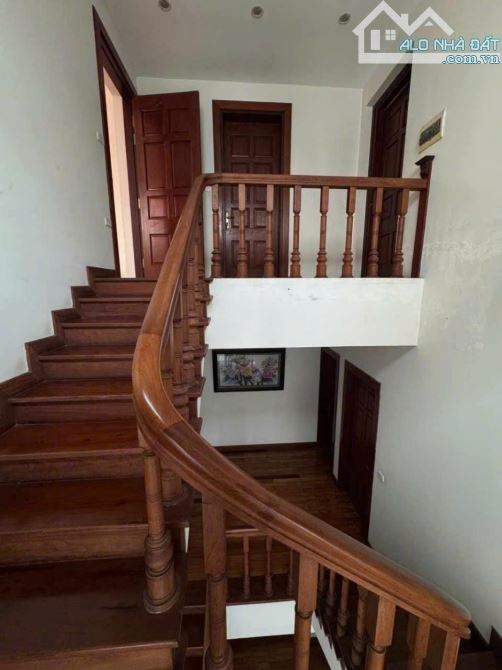 BIỆT THỰ ĐƠN LẬP VIEW CÔNG VIÊN CẦU GIẤY – KĐT DỊCH VỌNG MỚI – 307M² – 5 TẦNG – MT 15M – 1 - 8
