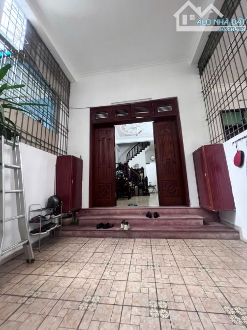 Chính chủ cần bán nhà dân xây 4 tầng, 70m, ô tô chánh, ở sướng, KD đỉnh cao, Bế Văn Đàn - 8