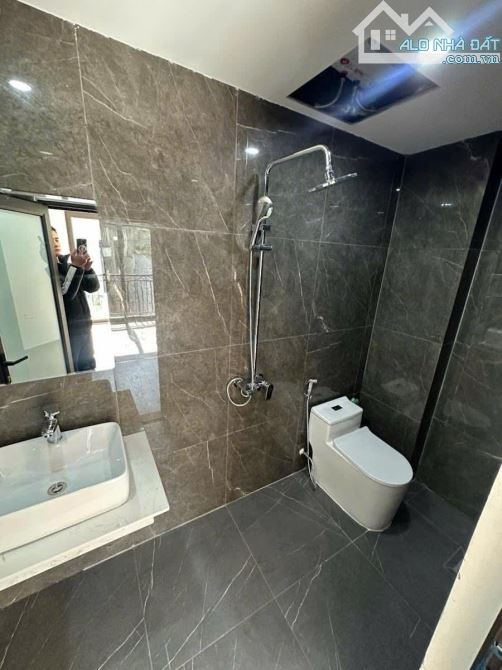 BÁN NHÀ PHỐ THẠCH BÀN LONG BIÊN 6 TỶ 35m 5 TẦNG Ô TÔ KINH DOANH GẦN AEON LONG BIÊN - 8
