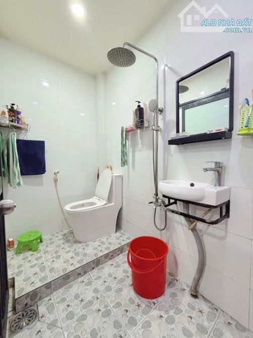 Nhà Bình Trị Đông -Bình Trị Đông-BìnhTân Dt 3 x 8m (22,3 m2). Giá 2️⃣Tỷ 8️⃣ - 8