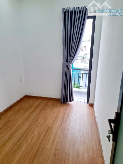 Nhà Gò Vấp ngang khủng 4m6 3 tầng 3 phòng ngủ hẻm 4m giá 3 tỷ 25 ở Quang Trung Phường 8 - 9