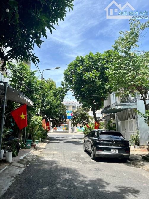 BÁN ĐẤT LÔ GÓC 2 MT ĐƯỜNG TRẦN QUÝ KHOÁCH-HOÀ MINH