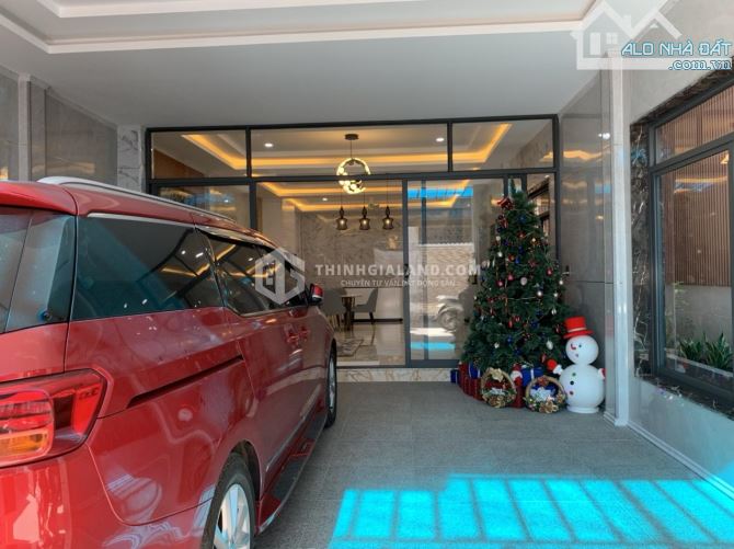 BÁN NHÀ 1 TRỆT 2 LẦU 3PN MỚI ĐẸP CAO CẤP HIỆN ĐẠI_HẺM Ô TÔ 5M_XÔ VIẾT NGHỆ TĨNH_15 TỶ