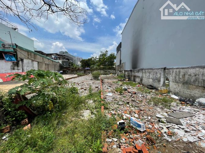 Cần bán khuôn viên đất thích hợp xây biệt thự, CHDV, Cty ngay Vành Đai 2 - Phước Long B,Q9 - 2