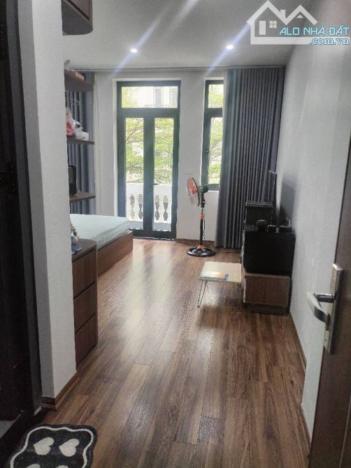 VINADIC PHÚ DIỄN – VỈA HÈ, ÔTÔ TRÁNH, 2 THOÁNG – 80M² – 5 TẦNG – 20 TỶ (ĐTL2025103)