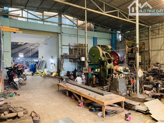 BÁN NHÀ HẺM XE TẢI NGANG 15m*26m- CN 402M2- MĐXD 5 TẦNG- VUÔNG VỨC KHÔNG LG