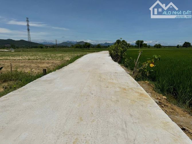 🏡 Hương Chữ – Đường Bê Tông Ô Tô Chạy – 6xx Triệu Có Sổ Đỏ Cầm Tay