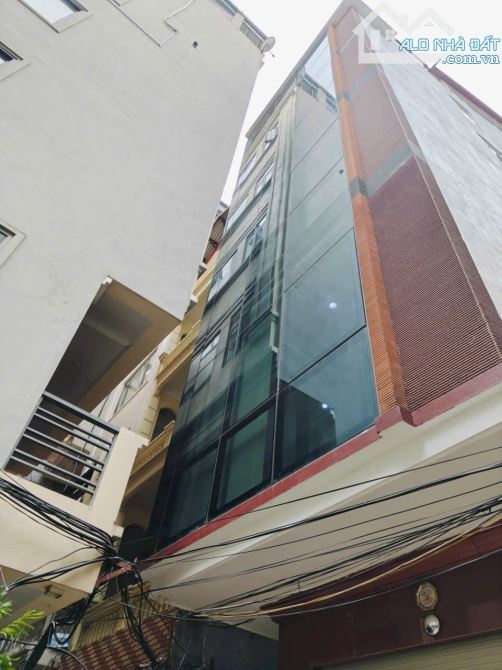 Căn góc 7 tầng thang máy 45m2, nhà dân xây, 20m ra Nguyễn Khang, oto vào nhà. Giá 18.2 tỷ