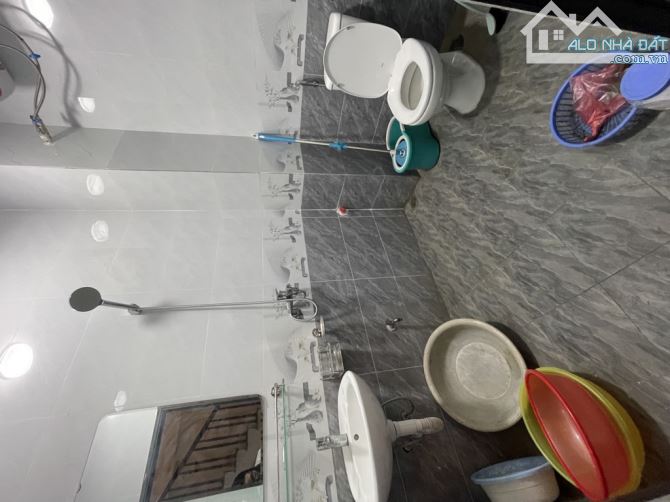 BÁN NHÀ KHU QUÂN ĐỘI THANH XUÂN - LÔ GÓC DIỆN TÍCH 60M2 - GIÁ 9.3 TỶ.