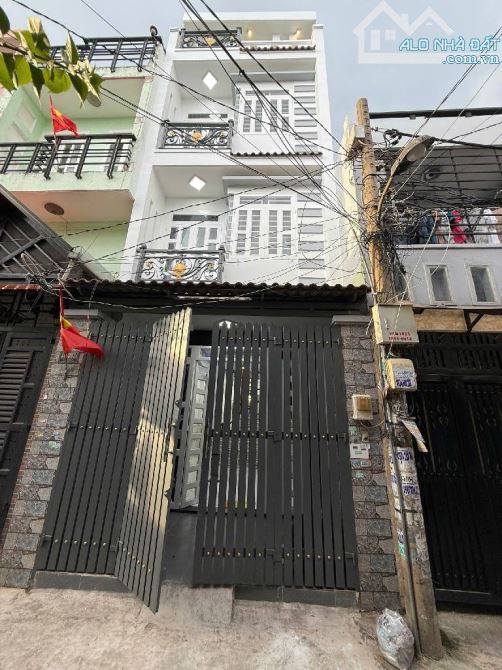 SIÊU PHẨM BÌNH TÂN- XE HƠI ĐỖ CỬA- 4 TẦNG ĐÚC 4X11 GÚA 6.2 TỶ