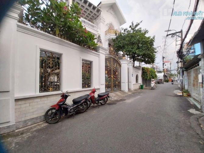 Bán nhà 3 tấm 4x21 hẻm 7m 1/ TCH 10 (Trần Thị Năm), gần UB Phường