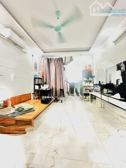 Bán Gấp Nhà 3T Tả Thanh Oai ,Gần Cầu Tó , 52M2 , 4,12 ty , chợ trường đủ