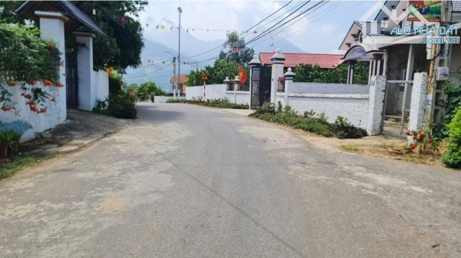 Bán gấp đất Minh Quang, Ba Vì, gần K9, TL 414, 2522m, 200tc, nở hậu, 4.2tỷ