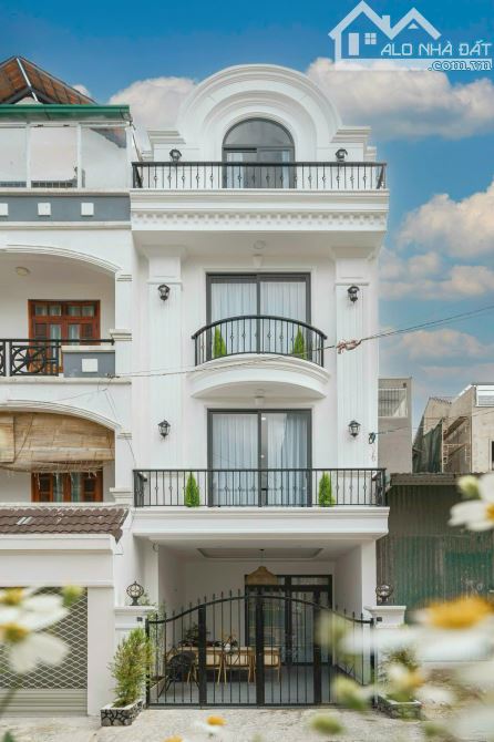 Hạ giá bán gấp nhà đẹp KQH Trần Anh Tông - ngay trung tâm Đà Lạt