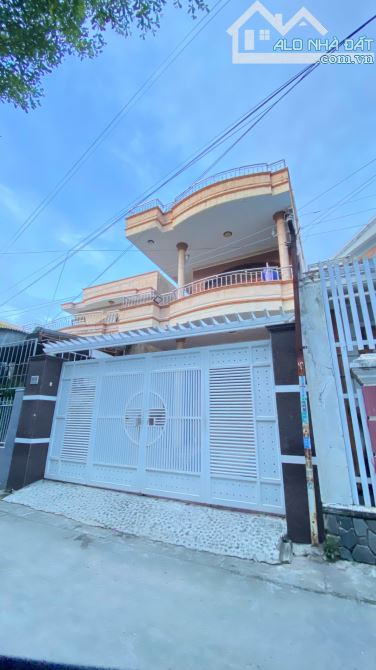 🔥Bán Nhà 3 Tầng Hẻm Ô Tô 5M Đường Nguyễn Biểu Gần Biển Hòn Chồng